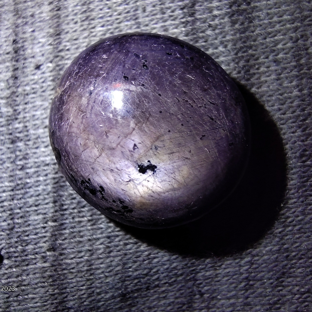 Star sapphire purple